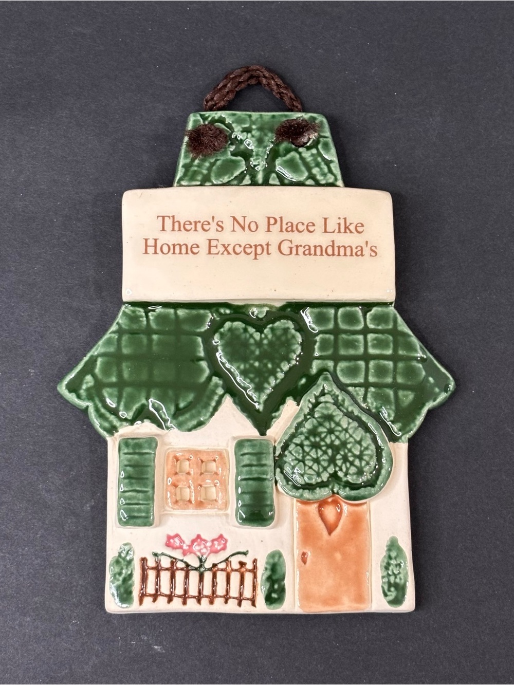 Smoky Mountain Pottery 1994 No Place like Home Grandma's House Wall Plaque